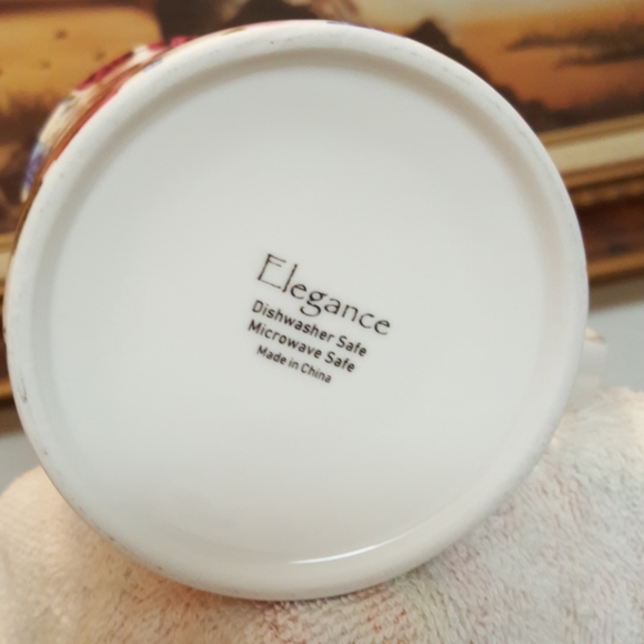 Elegance Floral Coffee Cup - Picture 5 of 5